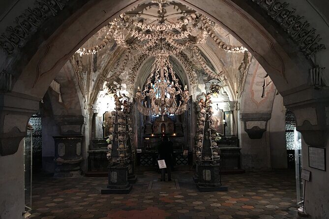 Private Guided Tour Prague to UNESCO Kutna Hora with Transfers - Who Should Consider This Tour?
