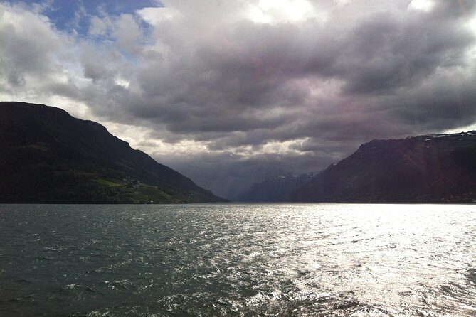 PRIVATE GUIDED TOUR: Queen of the Fjords - tour from Bergen, 6 hours - What Makes This Tour Stand Out?