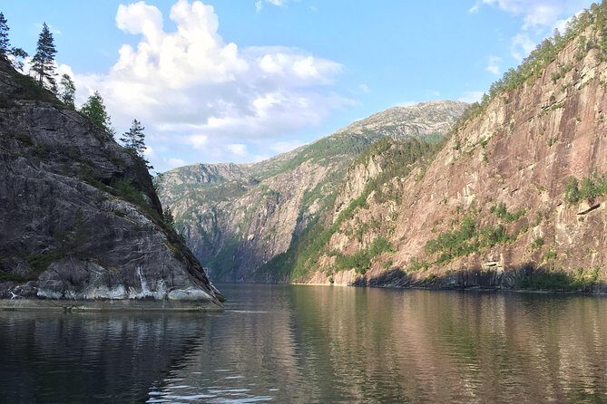 PRIVATE GUIDED TOUR: Secrets of the Fjords - the Osterfjord and Mo, 6-7 hours - Exploring Norway’s Fjords Privately: The Secrets of Osterfjord and Mo