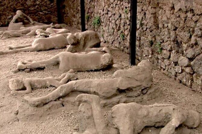 Private Guided Tour to Pompeii and Positano from Rome - Frequently Asked Questions