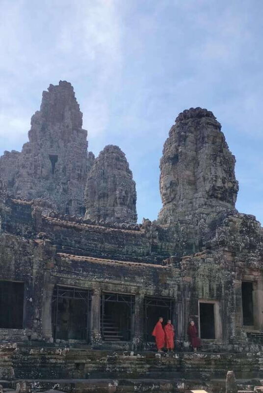 Private Guided Tours From Angkor Wat Sunrise To Banteay Srei - The Majestic Bayon Temple