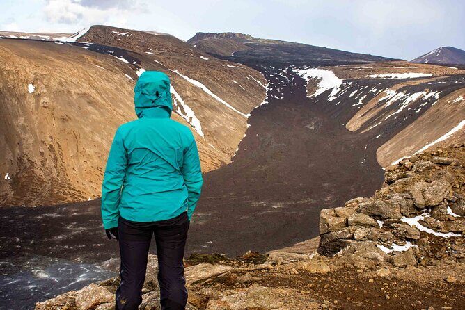 Private Guided Volcano Hike Iceland - Exploring Iceland’s Volcanic Landscapes: A Detailed Review