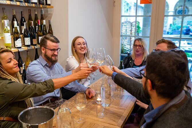 Private Guided Walking Tour in Krakow Wine Bars - A Detailed Look at the Krakow Wine Bar Tour