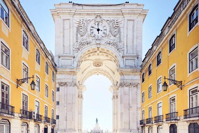 Private Guided Walking Tour in Lisbon - Key Points