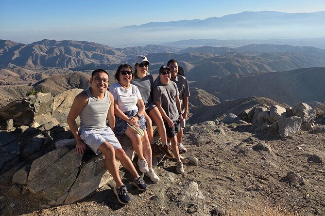 Private H2 Hummer for up to 6 in Joshua Tree National Park - Key Points