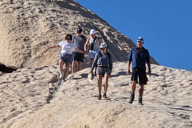 Private H2 Hummer for up to 6 in Joshua Tree National Park - Frequently Asked Questions