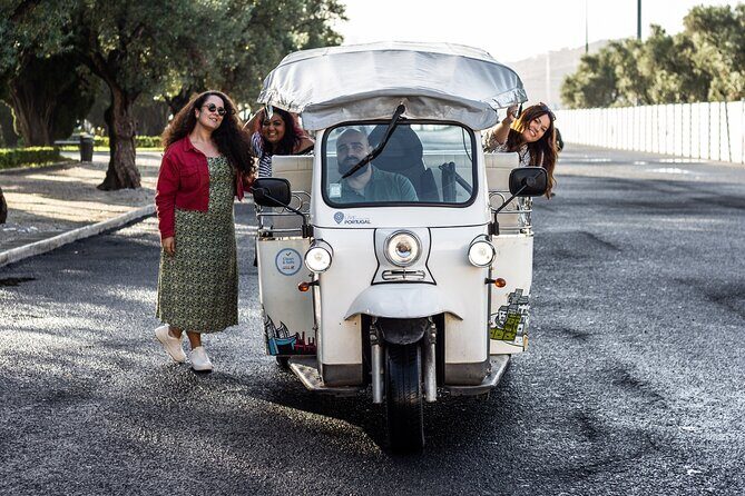 Private Half-Day Eco Tuk Tuk Tour in Lisbon - Why Choose the Eco Tuk Tuk Tour?