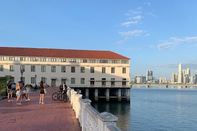 Private Half Day Guided Tour in Panama city - Key Points