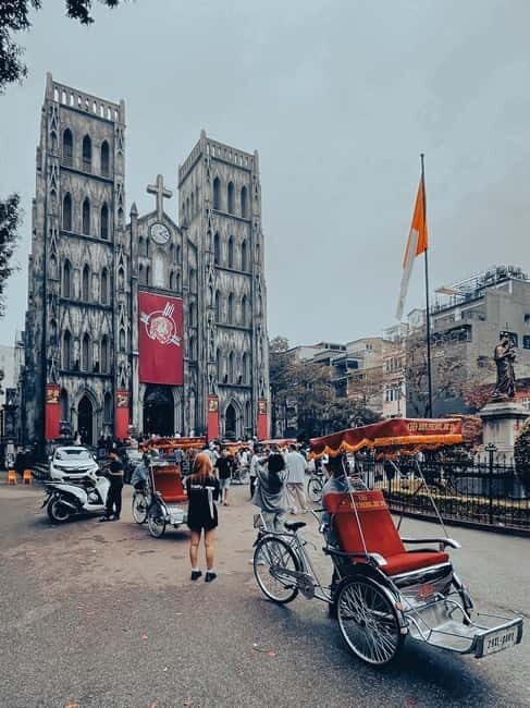 Private Half-Day Hanoi City Tour with Cyclo and Train street - Key Points