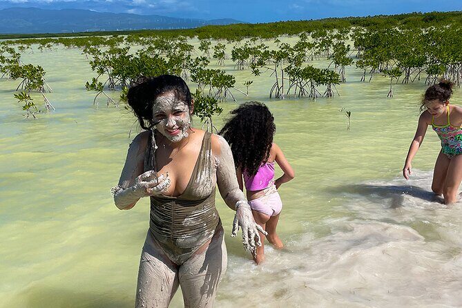 Private Half-Day Mud Bath Tour in La Laguna de Oviedo - Exploring the Tour in Detail