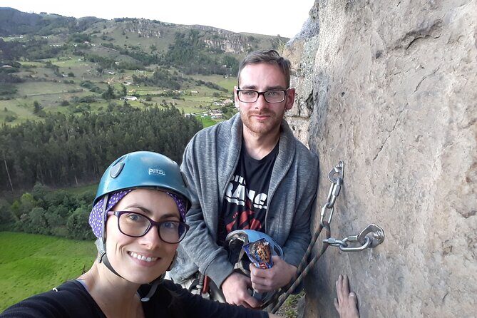 Private Half-day Rock Climbing Experience in the Suesca Rocks - Location and How You Get There