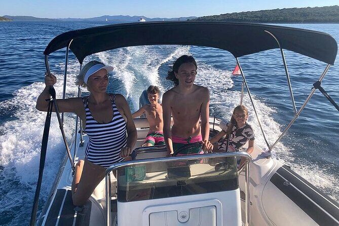 Private Half Day Speedboat tour to Zadar's Nearby Islands - Key Points