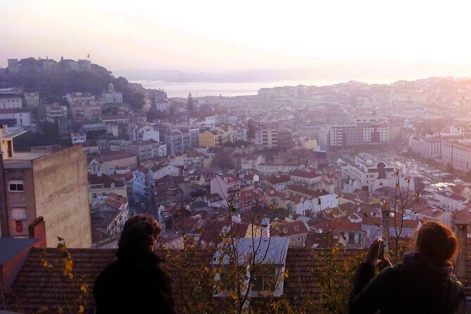 Private half-day tour of typical Lisbon neighborhoods - A Detailed Look at the Lisbon Private Half-Day Tour