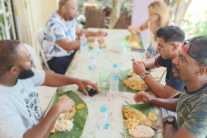 Private Half Day Tour to San Basilio De Palenque with Lunch - Key Points