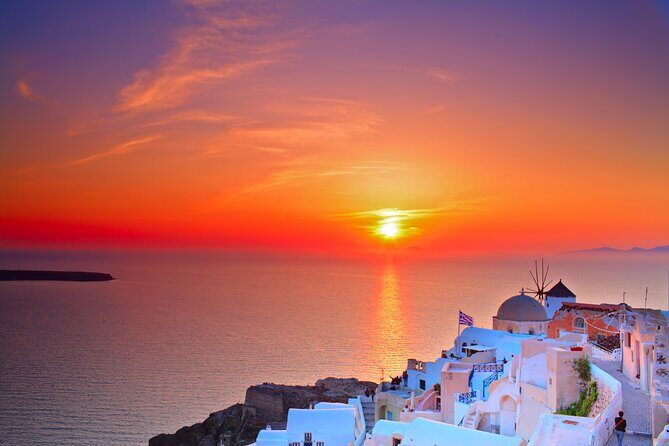 Private Half Day Tour with Wine Tasting in Santorini - A Detailed Look at the Tour