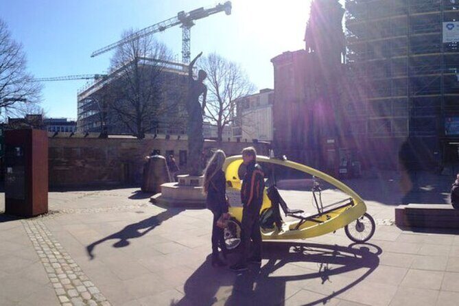 Private Hamburg rickshaw tour for 2 people - Frequently Asked Questions