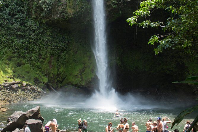Private Hanging Bridges + Waterfall Tour + Costarrican Lunch - Who Is This Tour Best For?
