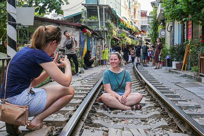 Private Hanoi Food Tour with Train Street and Local Delights - A Deep Dive into the Hanoi Food Tour Experience