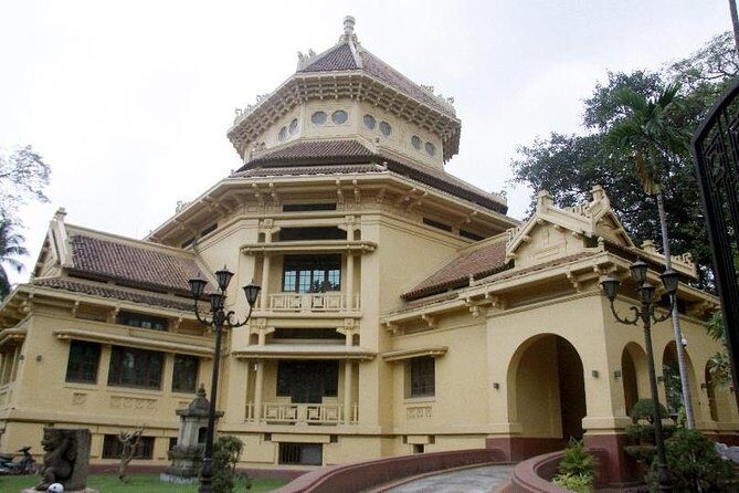 (Private) Hanoi French Quarter walking Tour - Exploring Hanoi’s French Quarter & Surroundings