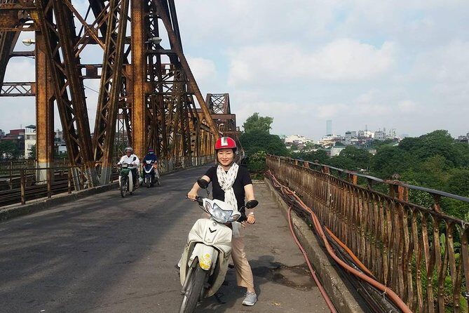Private Hanoi Motorbike Sightseeing and Food Tour - An In-Depth Look at the Hanoi Motorbike Tour Experience