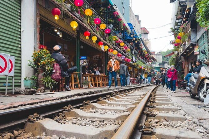 Private Hanoi Walking Tour with Visit Train Street - The Old Quarter: Heart of Hanoi