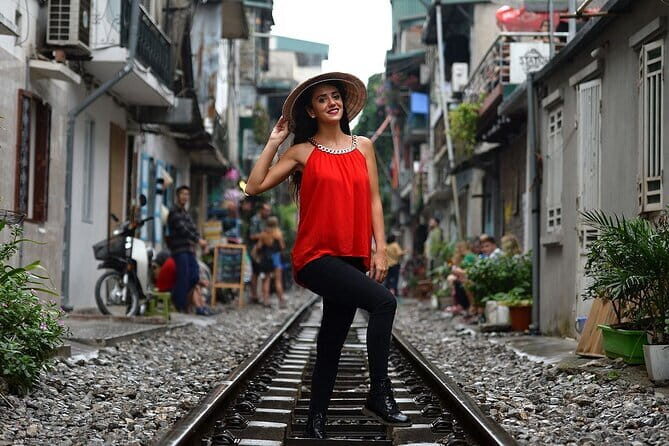 Private Hanoi Walking Tour with Visit Train Street - Considerations