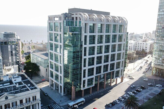 Private Have It Your Way Tour in Montevideo - Key Points