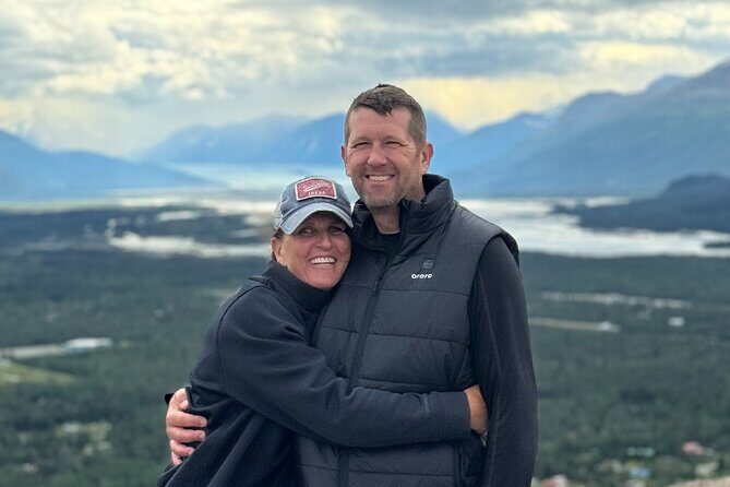 Private Hike and History Trip in Palmer, Alaska - Key Points