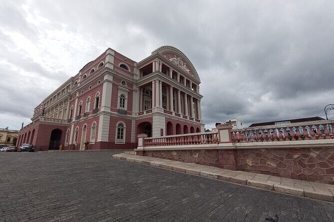 Private Historic City-tour through the centre OF Manaus - FAQ