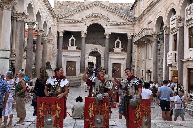 Private History Split Walking Tour in Spanish - Exploring Split’s Main Highlights