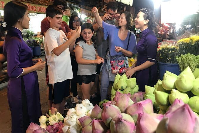 Private Ho Chi Minh City Tour from Port & Vietnamese Egg Coffee - FAQs