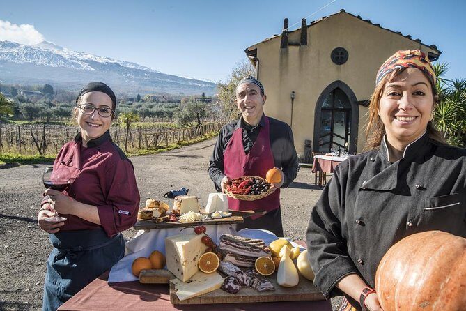 Private Horseback Riding Tour in Sicilian Countryside + Tradional lunch - Key Points