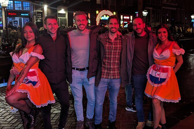 Private Hostess Bar Tour in Amsterdam Red Light District (3h) - Who This Tour Is Perfect For