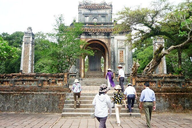 Private Hue City Tour with History Teller Guide - An In-Depth Look at the Private Hue City Tour with a History Teller Guide