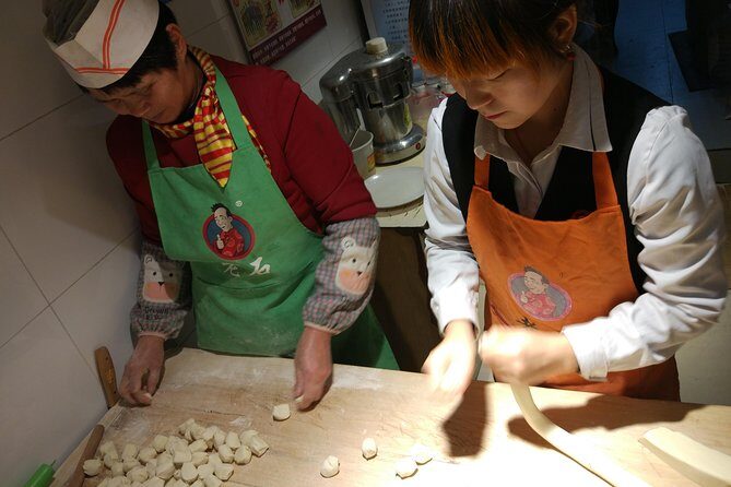 Private Hutong Culture Tour with Dumpling Cooking Class plus Cricket Fighting Game - FAQ