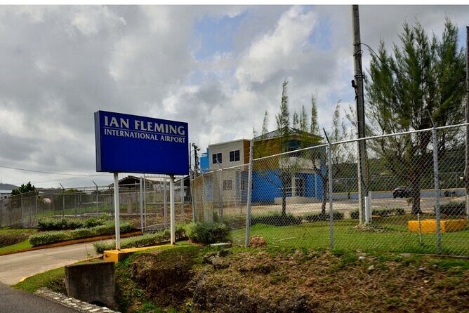 Private Ian Fleming Airport Transfer to Ocho Rios and Runaway Bay - In-Depth Review: The Perfect Start or End to Your Jamaica Trip