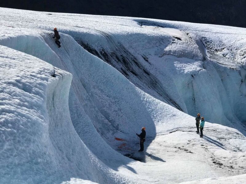 Private Ice Climbing at Sólheimajökull - An In-Depth Look at the Sólheimajökull Ice Climbing Adventure