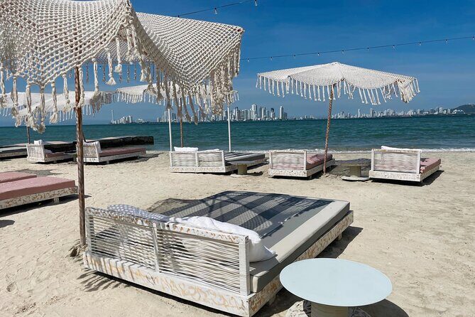 Private island Beach Club Cartagena with food : Club Kabanna - Who Should Consider This Tour?