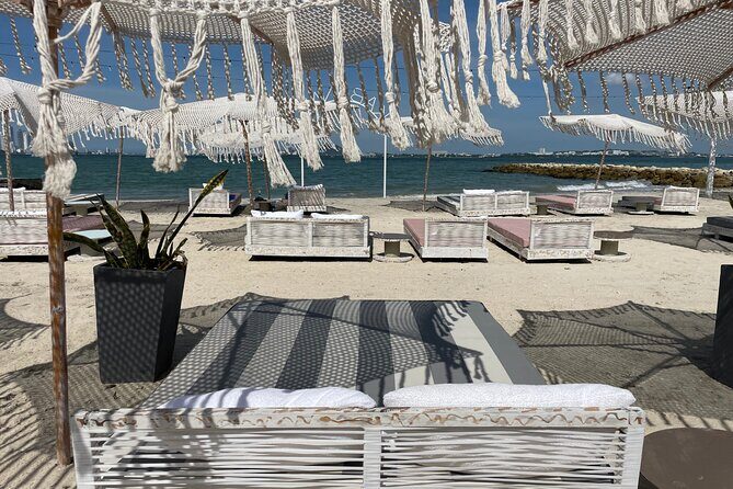 Private island Beach Club Cartagena with food : Club Kabanna - FAQ