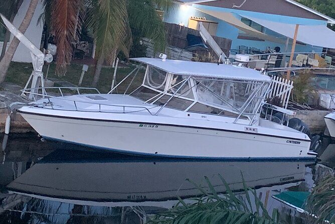 Private Island & Fishing Charters in Key West 37ft Knotty Cowgirl - Key Points