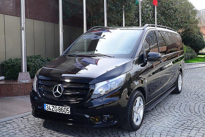 Private Istanbul Guided Tour with Dlx Van Fullday - An In-Depth Look at Your Istanbul Day