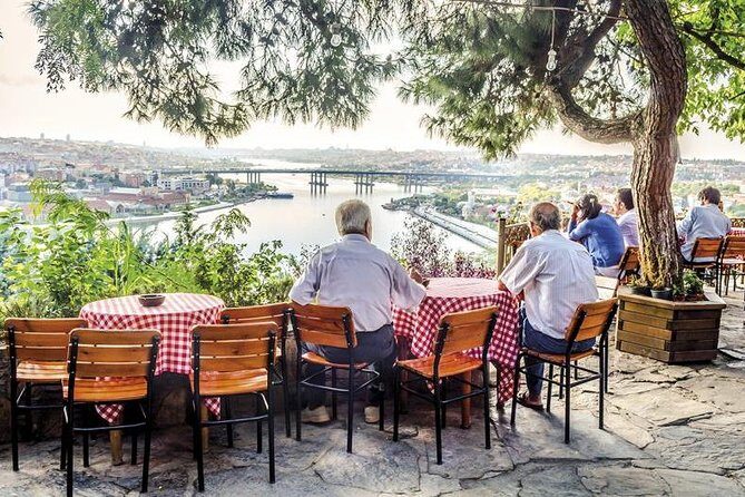 Private Istanbul Personalised Tour Licenced Guide and Vehicle - Who Would Love This Tour?