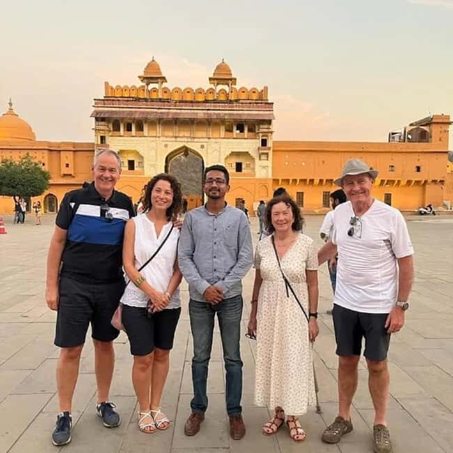 Private Jaipur City Tour By Official Tour Guide & Car - Authenticity and Local Insights from Reviews