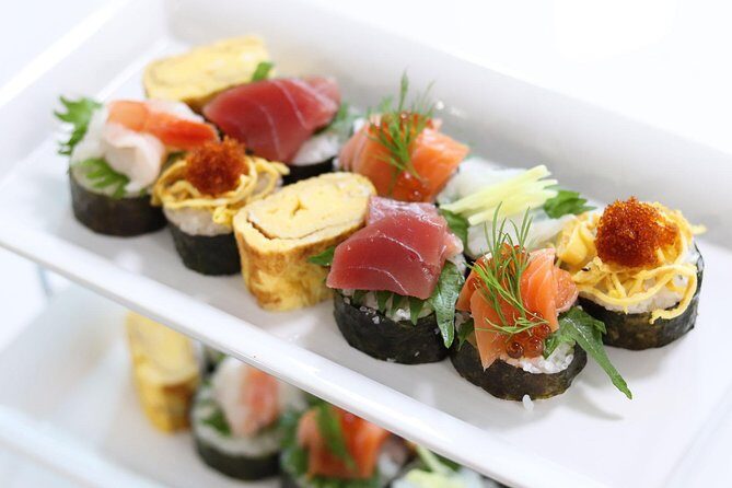 Private Japanese Cooking Class in Sapporo with Local Chef Shiori - Key Points