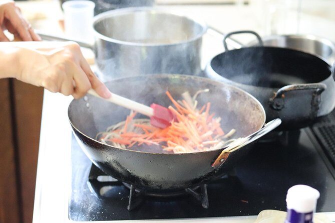 Private Japanese Cooking Class in Sapporo with Local Host Kanae - Key Points