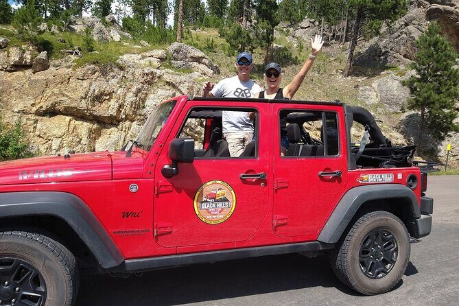 Private - JEEP Badlands Backcountry (Sage Creek/Sheep Mtn/Scenic) - A Closer Look at the Badlands Safari: What to Expect