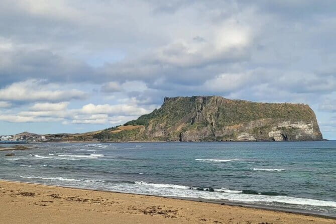 Private Jeju Customized Tour with Local Guide Mr.LEE Hong-min - Final Thoughts: Who Is This Tour Best For?