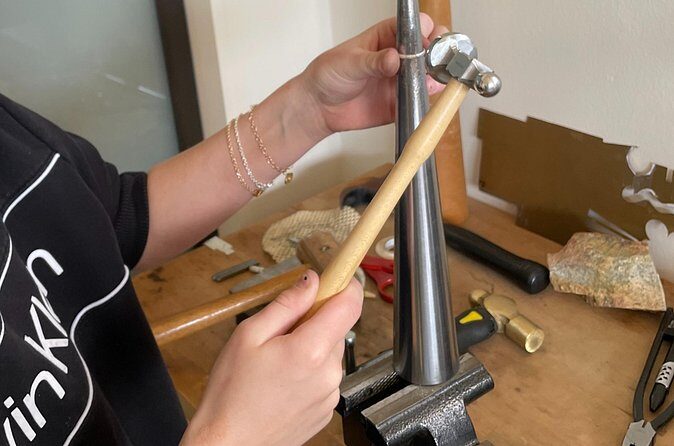 Private Jewelry Making Class at Los Angeles - Who Should Consider This Experience?