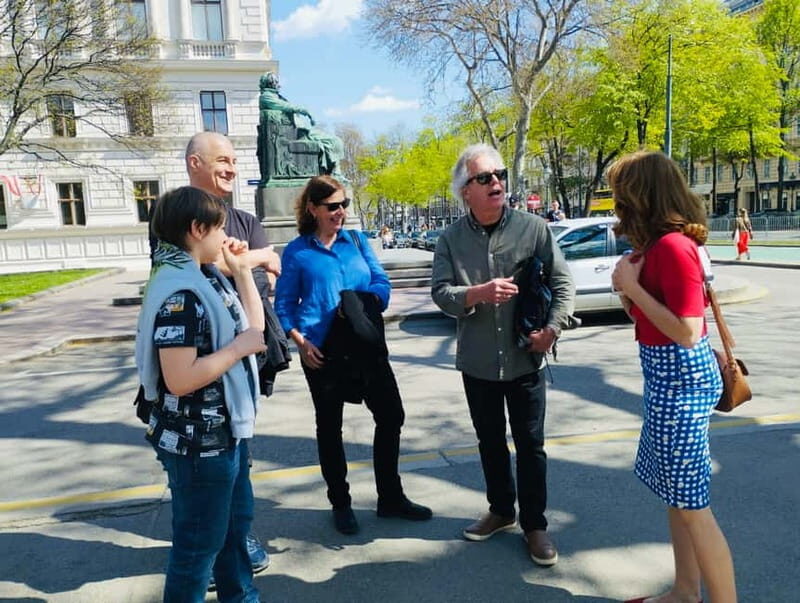 Private Jewish Museums and Jewish Quarter Tour Vienna - Exploring Vienna’s Jewish Heritage: A Deep Dive into the Tour Experience