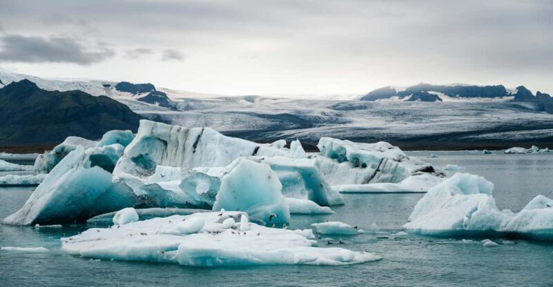 Private Jökulsárlón Diamond Beach & Black Sand Beach Tour - Key Points